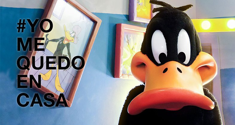 Celebra el cumpleaños de Pato Lucas en casa | Parque Warner Madrid