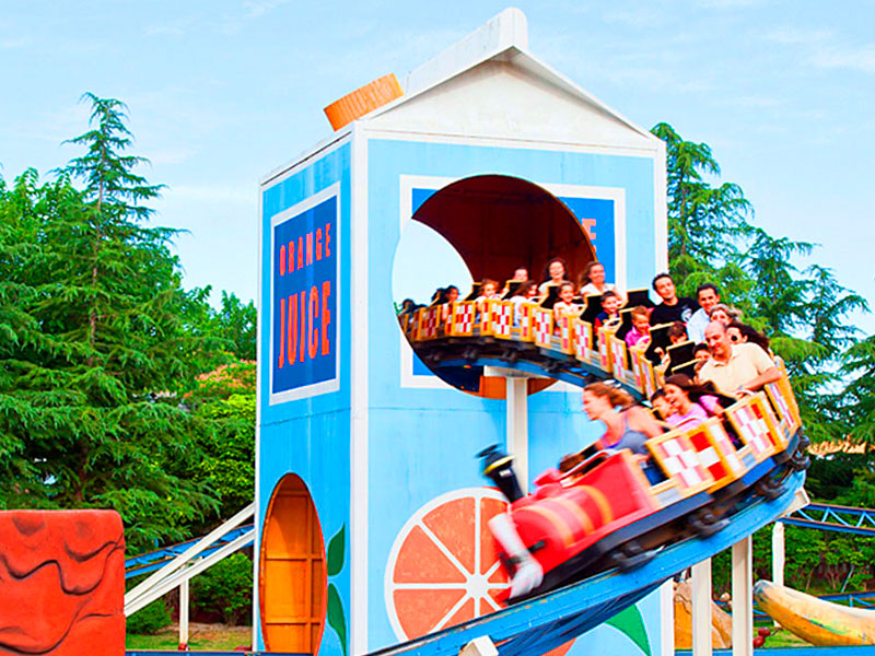 Parque Warner presenta sus novedades para la temporada de verano