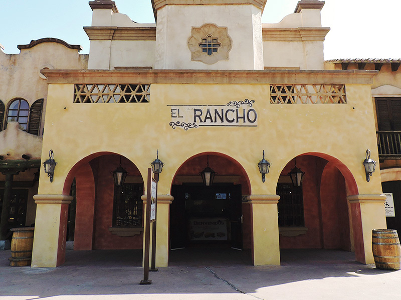 El Rancho Restaurants Parque Warner Madrid main