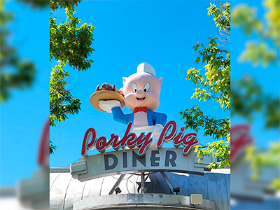Porky Pig Diner Restaurantes Parque Warner Madrid principal